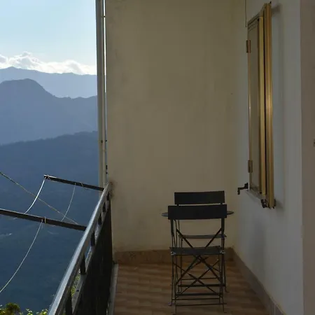 アパート Gennirco *